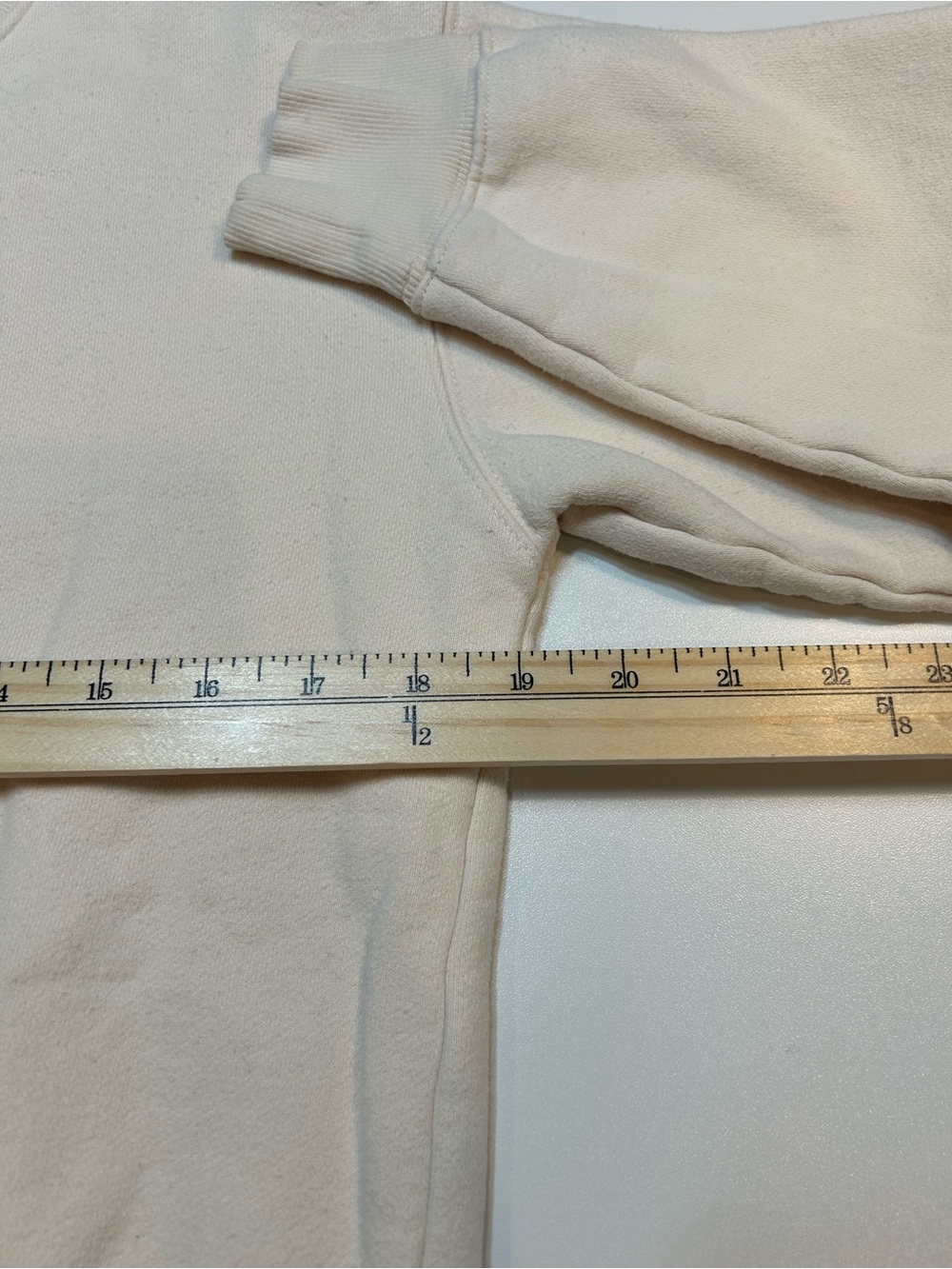 TNA Aritzia Fleece Crewneck Sweatshirt Cream Ivory Pullover - Picture 3 of 6